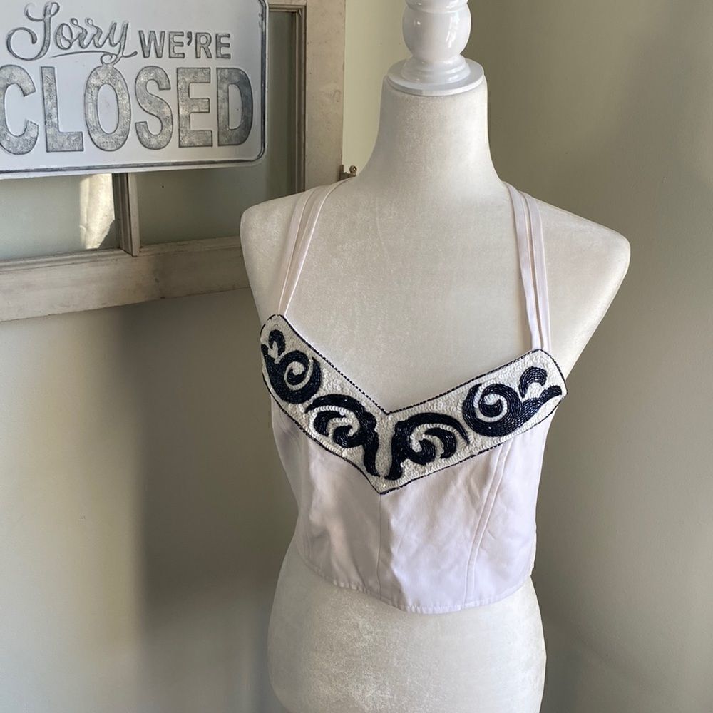 𝅺THANA Made in Italy Vintage Hand Beaded and Sequin with Side Zip Crop Top